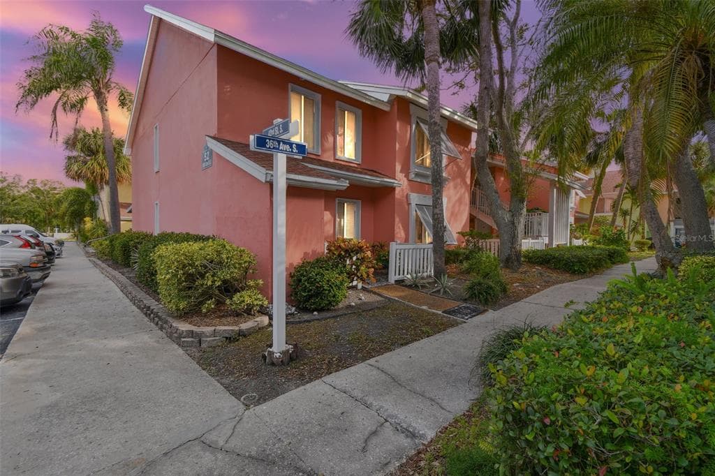 3600 42ND STREET S UNIT E ST PETERSBURG, FL 33711