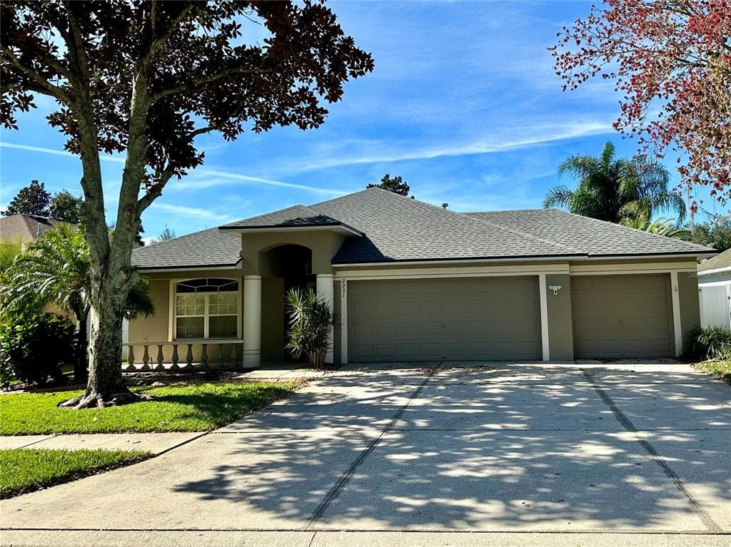2951 HICKORY GROVE DRIVE VALRICO, FL 33596
