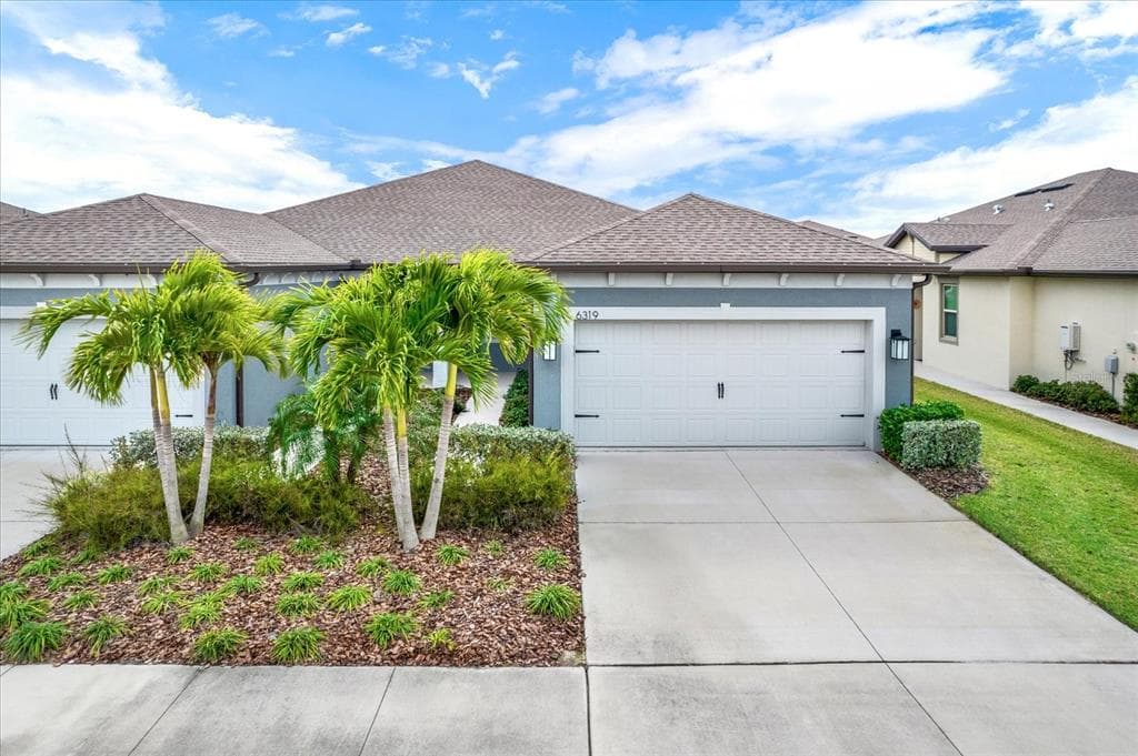 6319 CLIVEDEN COURT APOLLO BEACH, FL 33572