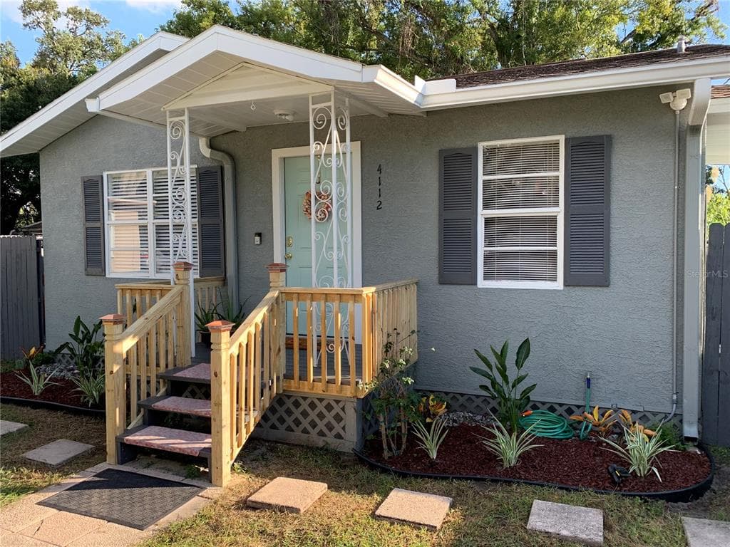 4112 W LA SALLE STREET TAMPA, FL 33607