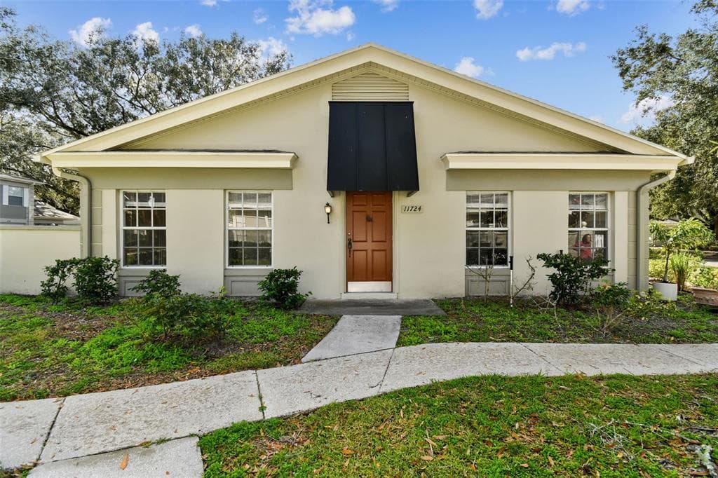 11724 RAINTREE DRIVE Unit 15 TEMPLE TERRACE, FL 33617
