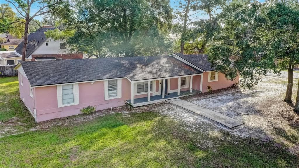 651 LAURA AVENUE ALTAMONTE SPRINGS, FL 32714