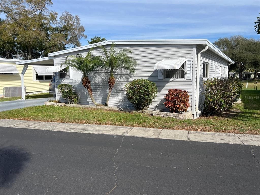 57 SABAL PALM DRIVE LARGO, FL 33770