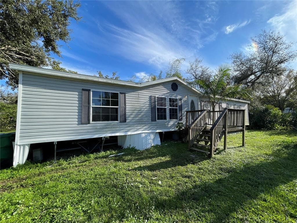 5525 BEECHWOOD STREET PUNTA GORDA, FL 33982