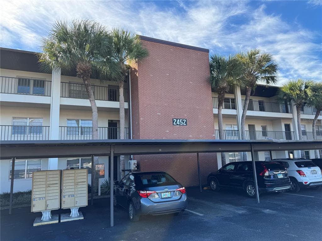 2452 ENTERPRISE ROAD UNIT 15 CLEARWATER, FL 33763