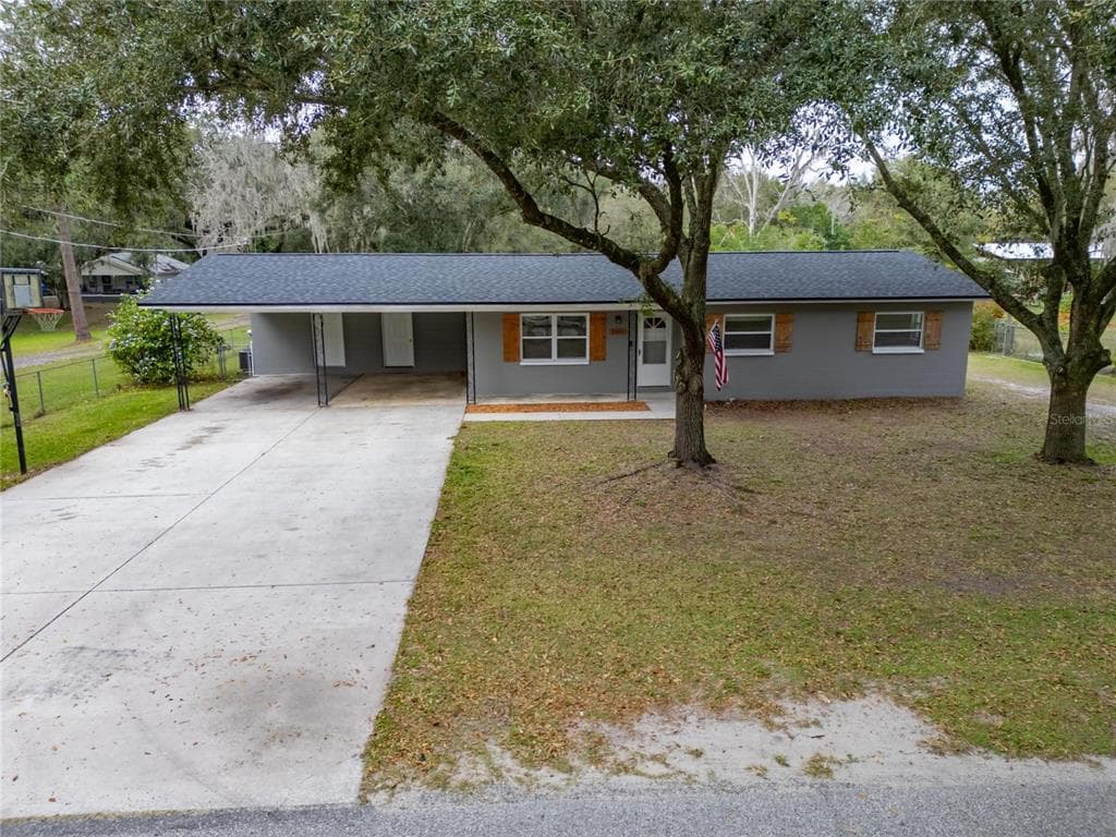 3403 YOUNG ROAD PLANT CITY, FL 33565