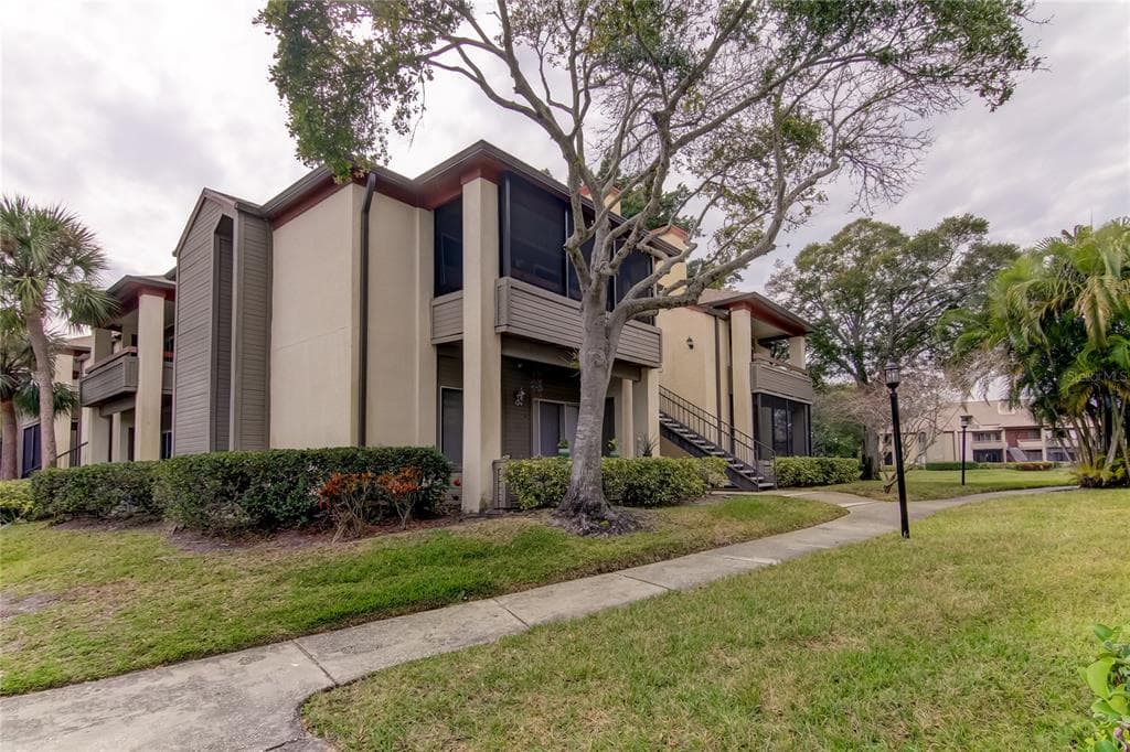 10263 GANDY BOULEVARD N UNIT 508 ST PETERSBURG, FL 33702