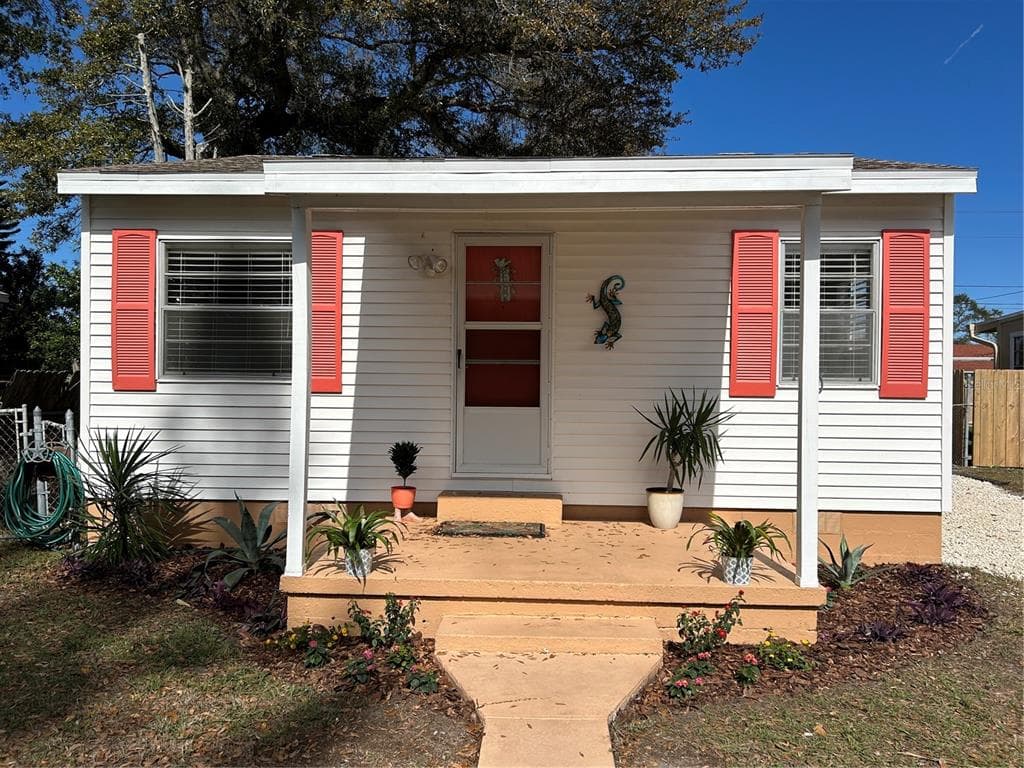 5135 12TH AVENUE S GULFPORT, FL 33707