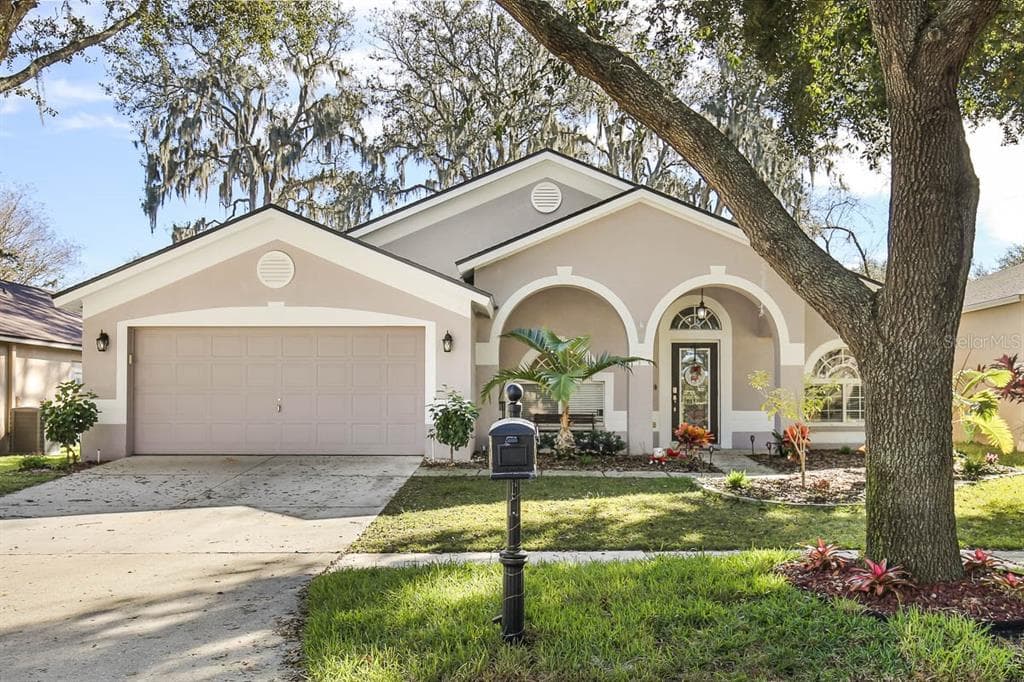 2636 BROOKVILLE DRIVE VALRICO, FL 33596