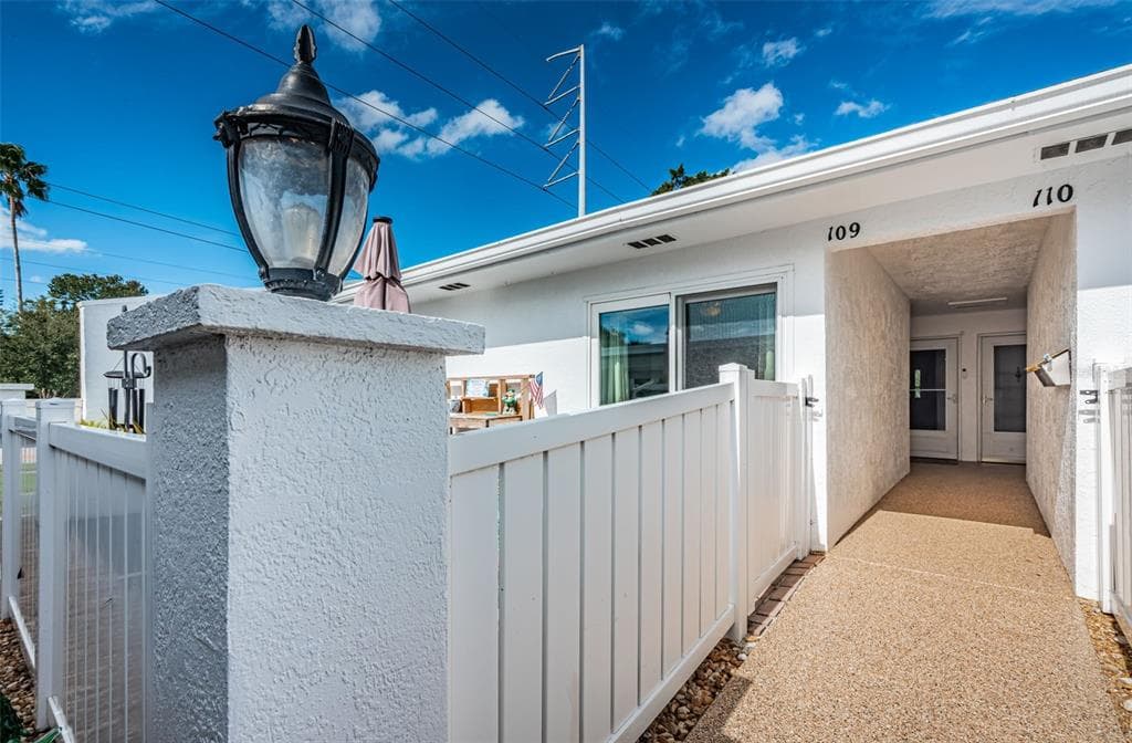 1655 S HIGHLAND AVENUE UNIT B109 CLEARWATER, FL 33756