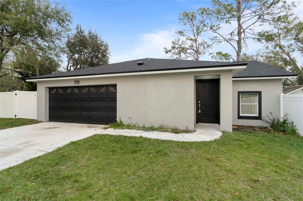 4803 VICTORIA AVENUE SARASOTA, FL 34233