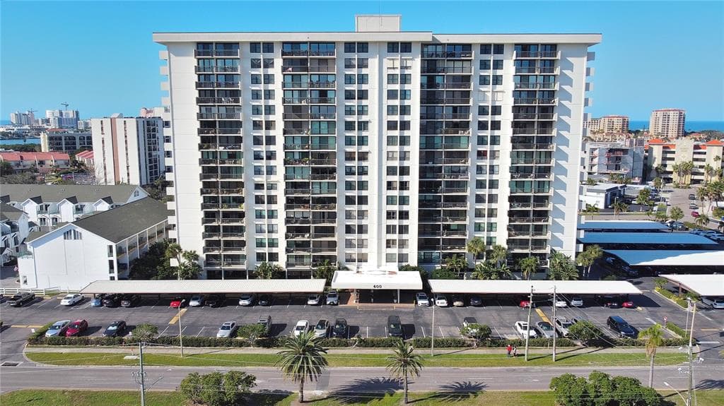 400 ISLAND WAY UNIT 602 CLEARWATER, FL 33767