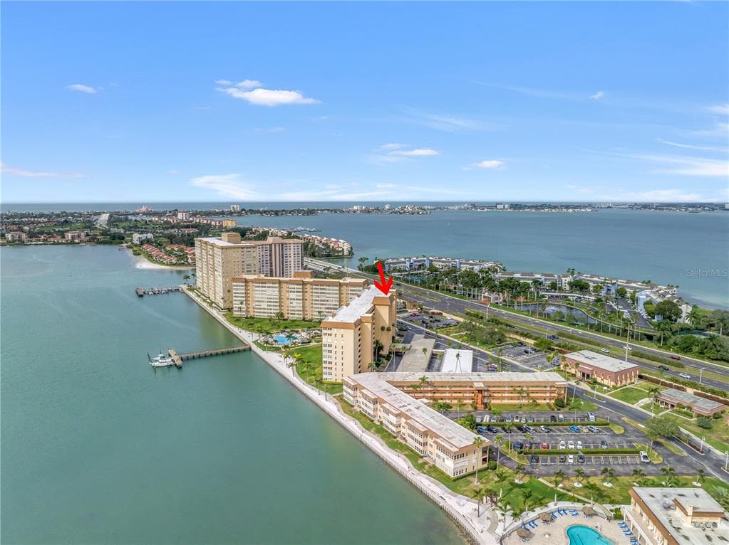 5108 BRITTANY DRIVE S UNIT 302 ST PETERSBURG, FL 33715