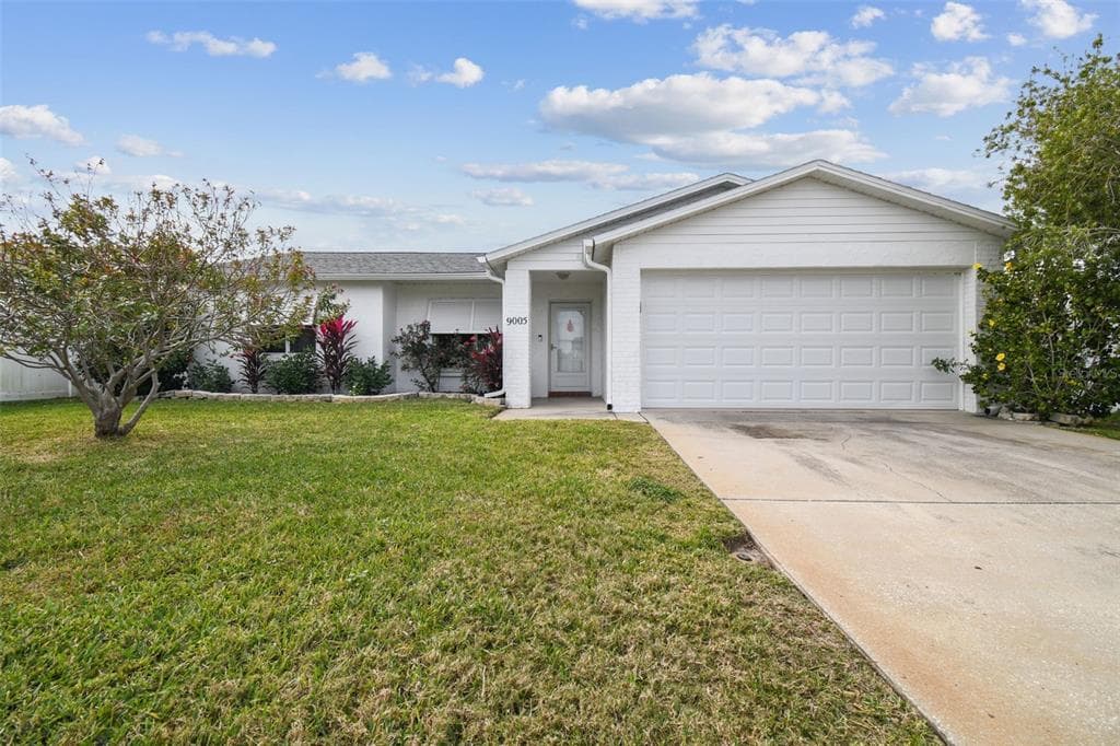 9005 GLEN MOOR LANE PORT RICHEY, FL 34668