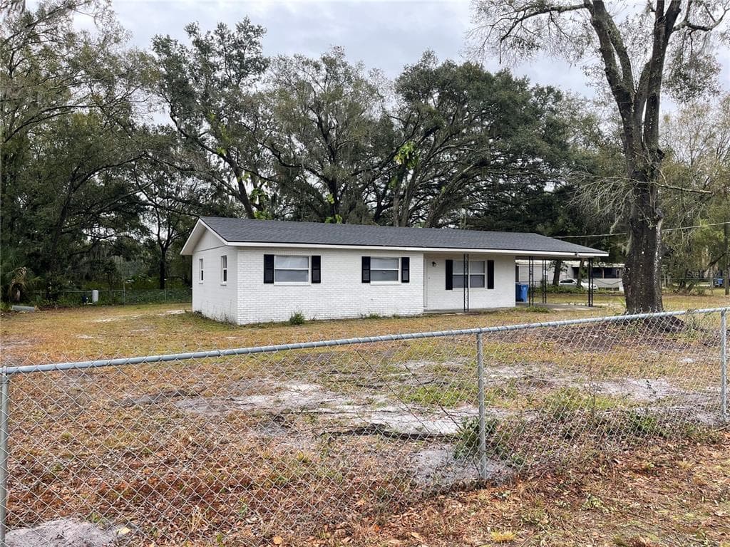 4806 HORTON ROAD PLANT CITY, FL 33567