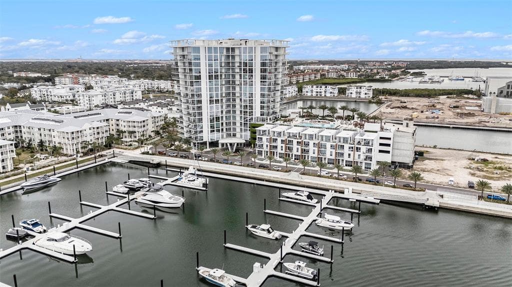 5120 MARINA WAY UNIT 3306 TAMPA, FL 33611