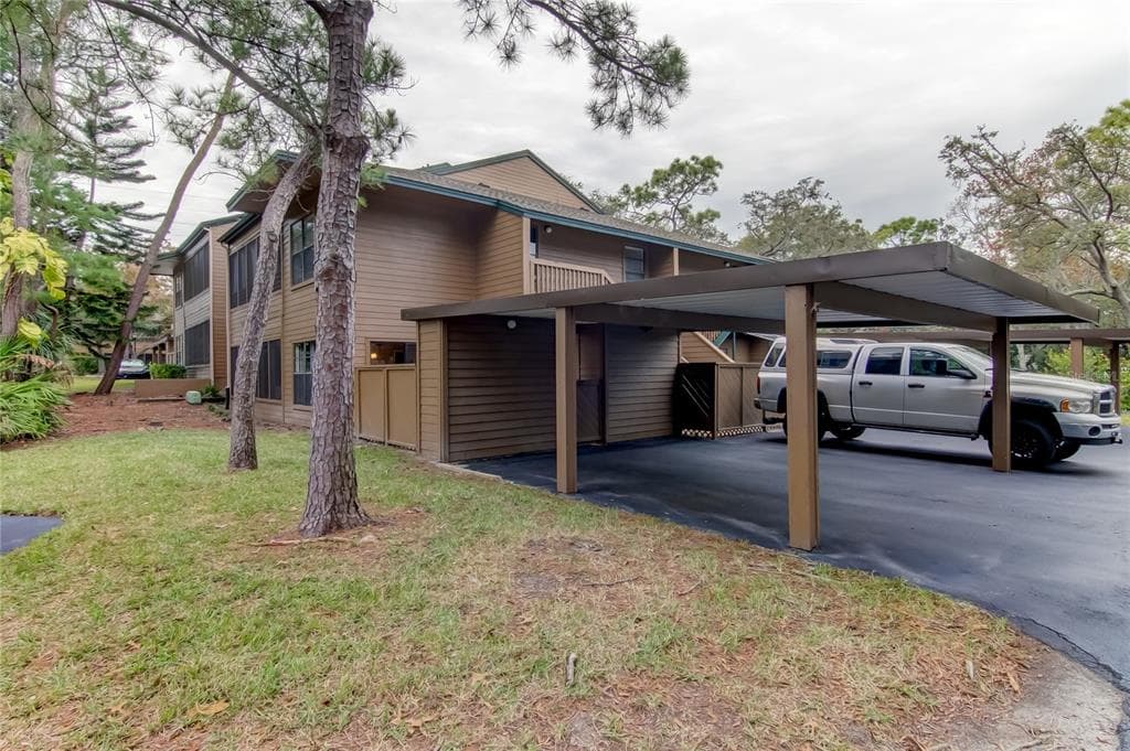 407 LENNOX ROAD W UNIT 407