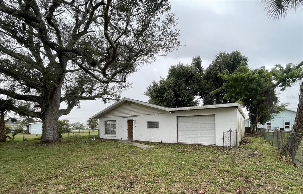 1107 PATTERSON ROAD CAPE CORAL, FL 33909
