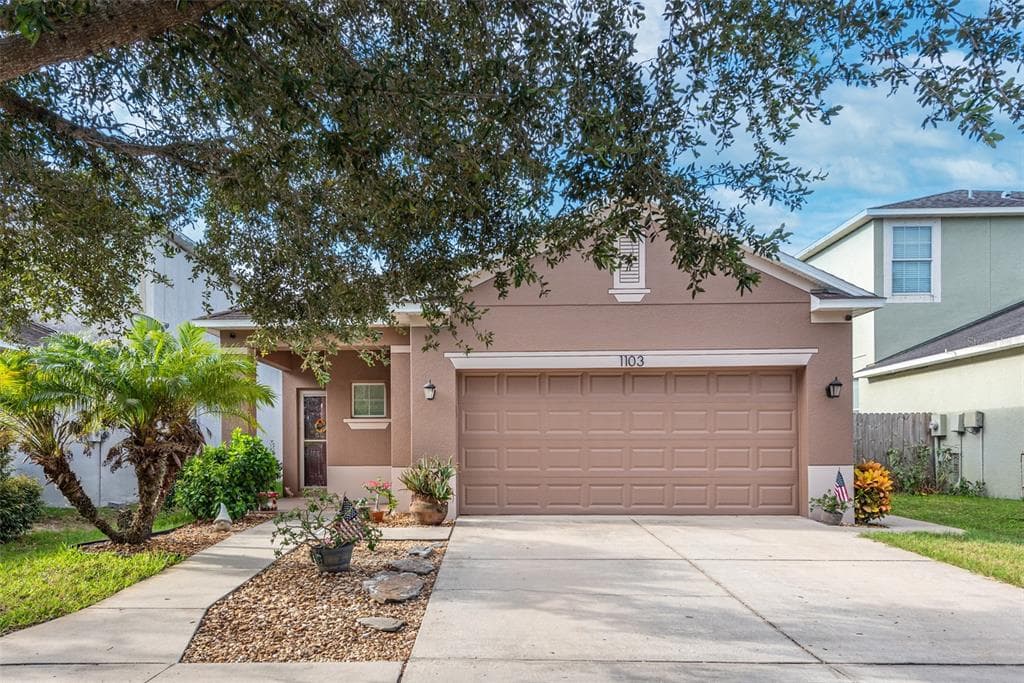 1103 WINDTON OAK DRIVE RUSKIN, FL 33570