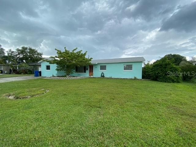 1949 66TH AVENUE N ST PETERSBURG, FL 33702