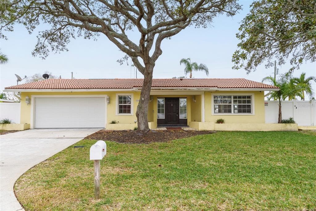 14464 OAKGLEN DRIVE LARGO, FL 33774