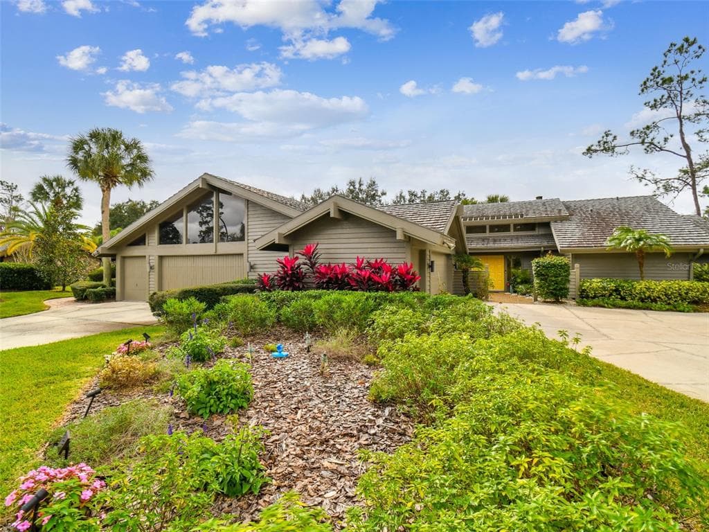 5336 PINE BARK LANE WESLEY CHAPEL, FL 33543