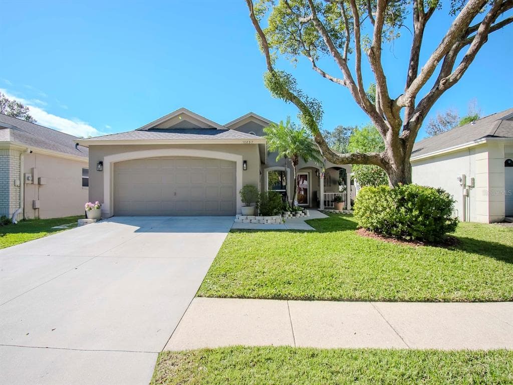 10837 PEPPERSONG DRIVE RIVERVIEW, FL 33578