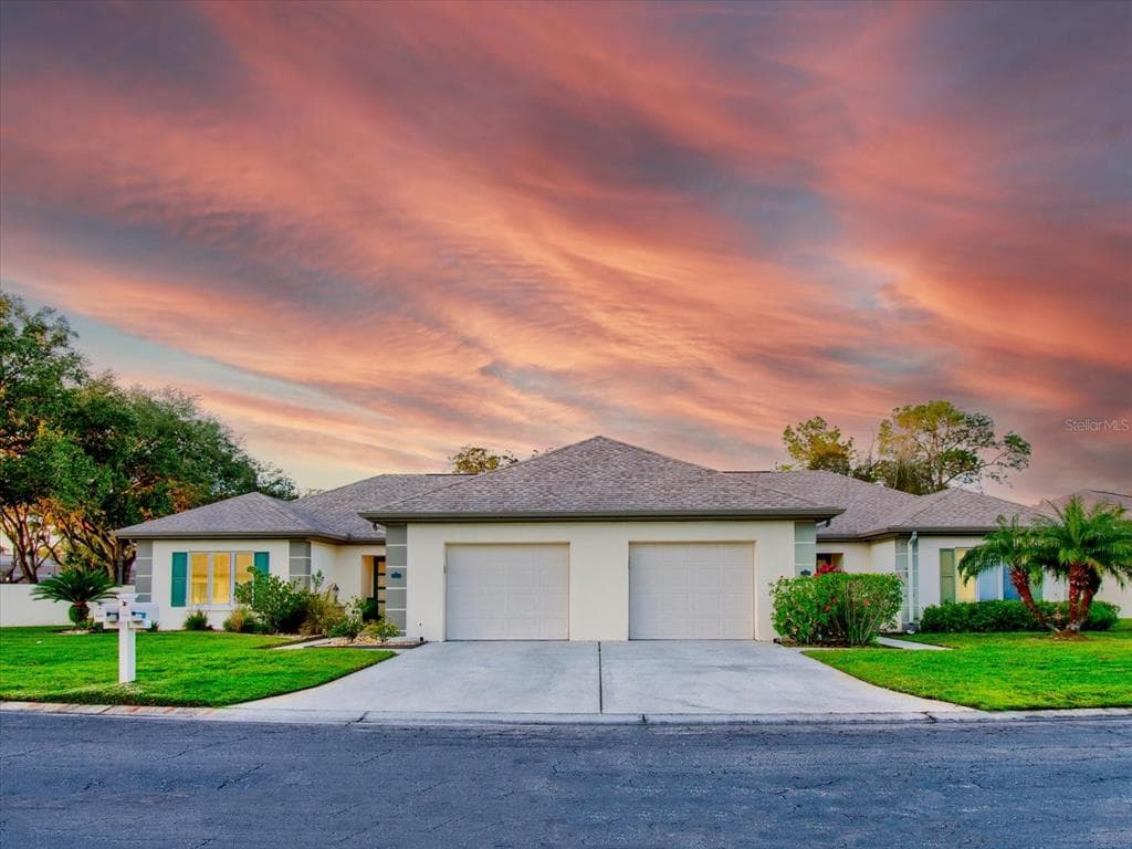 18802 TOURNAMENT TRAIL UNIT 0 TAMPA, FL 33647