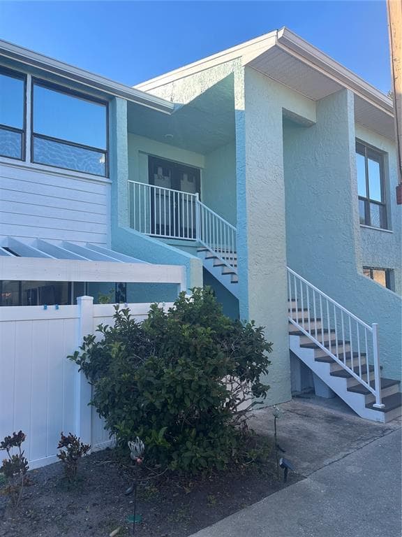 1 WINDRUSH BOULEVARD UNIT 103 INDIAN ROCKS BEACH, FL 33785