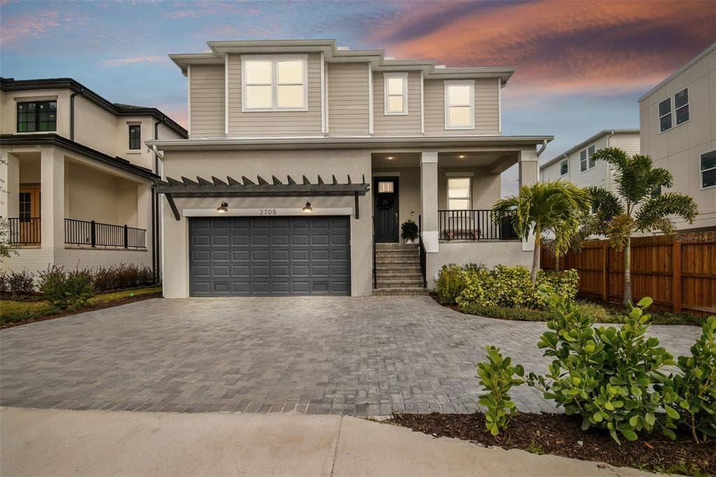 2705 W TRILBY AVENUE TAMPA, FL 33611