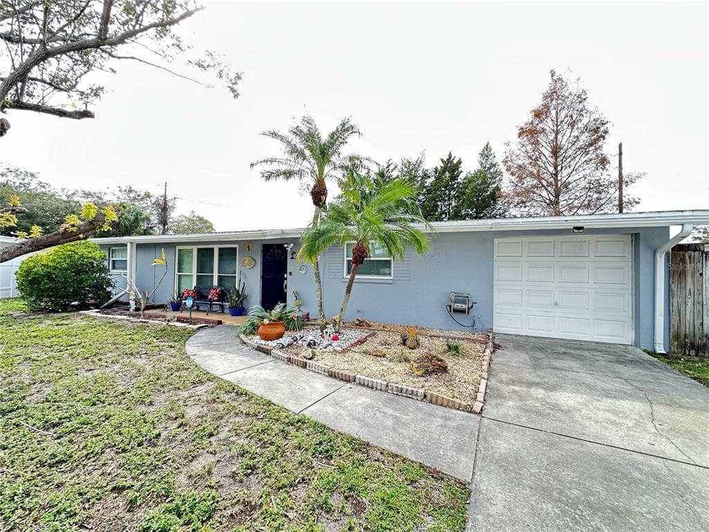 2153 DELL AVENUE CLEARWATER, FL 33765