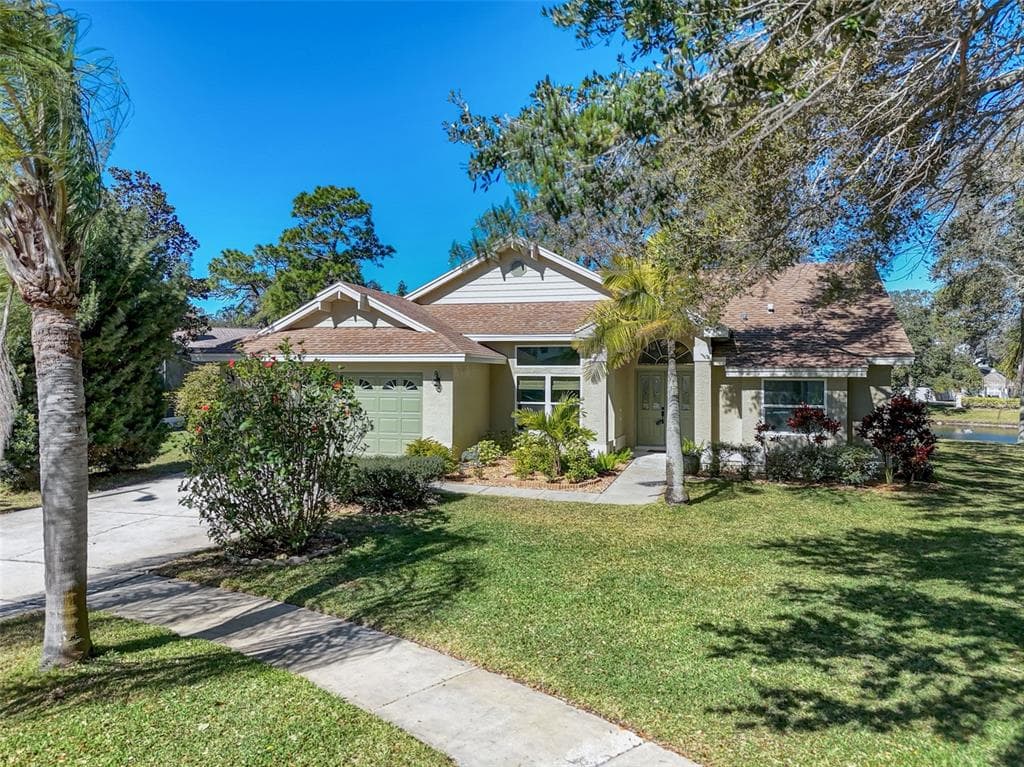 1650 WINNERS CIRCLE TARPON SPRINGS, FL 34689