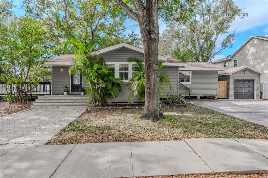 3215 W NORTH A STREET TAMPA, FL 33609