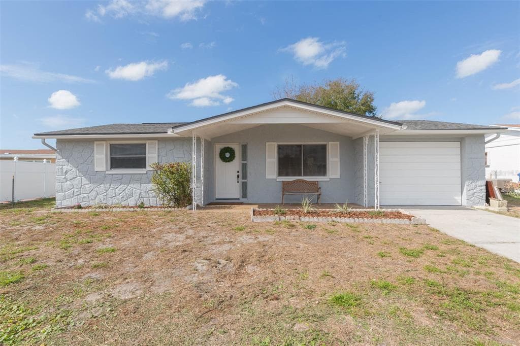 2603 SOCIETY DR HOLIDAY, FL 34691
