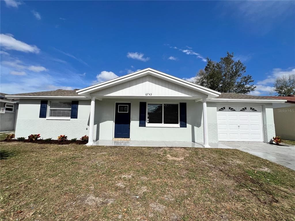 6743 KNIGHTSBRIDGE DRIVE NEW PORT RICHEY, FL 34653