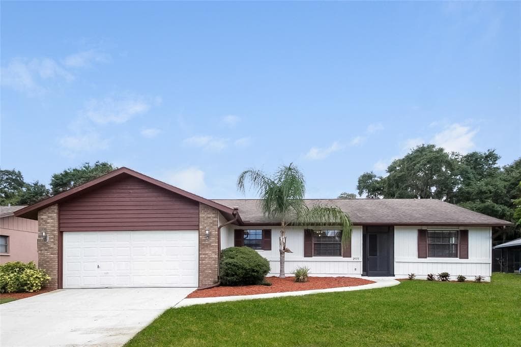 2479 WOOD OAK DRIVE SARASOTA, FL 34232