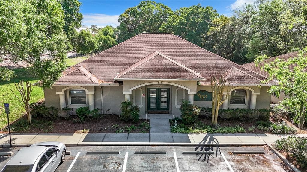 2901 BUSCH LAKE BOULEVARD TAMPA, FL 33614