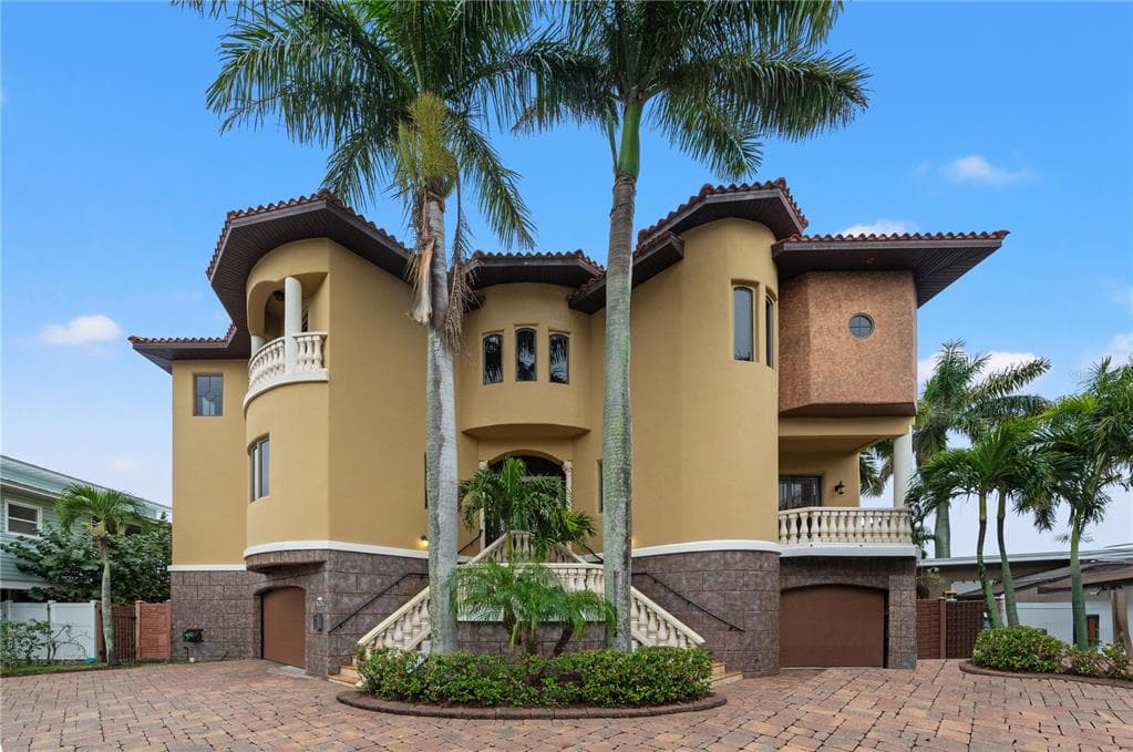 7802 CAUSEWAY BOULEVARD S ST PETERSBURG, FL 33707