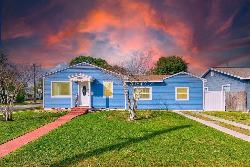 4800 DR MARTIN LUTHER KING JR STREET N ST PETERSBURG, FL 33703