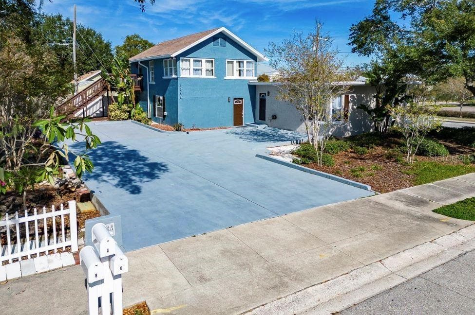 1254 GROVE STREET UNIT A CLEARWATER, FL 33755
