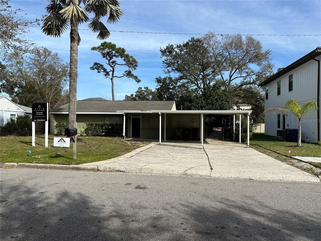 3610 S GRADY AVENUE TAMPA, FL 33629