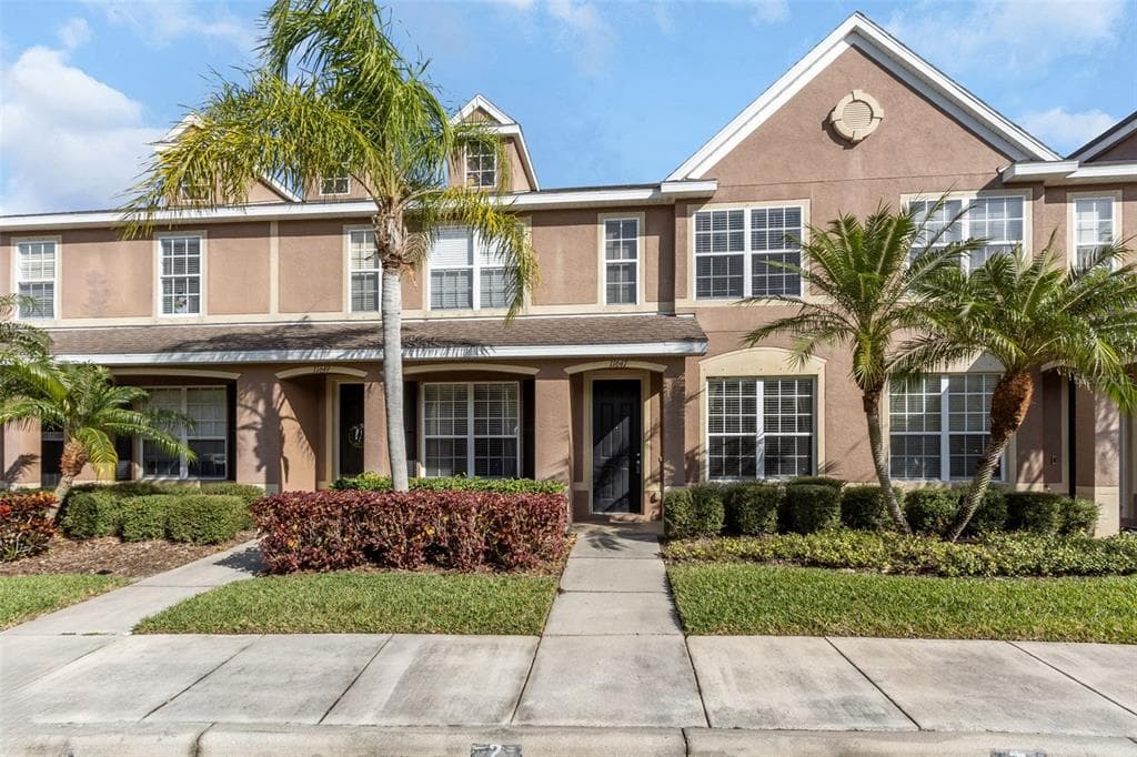 11647 DECLARATION DRIVE TAMPA, FL 33635