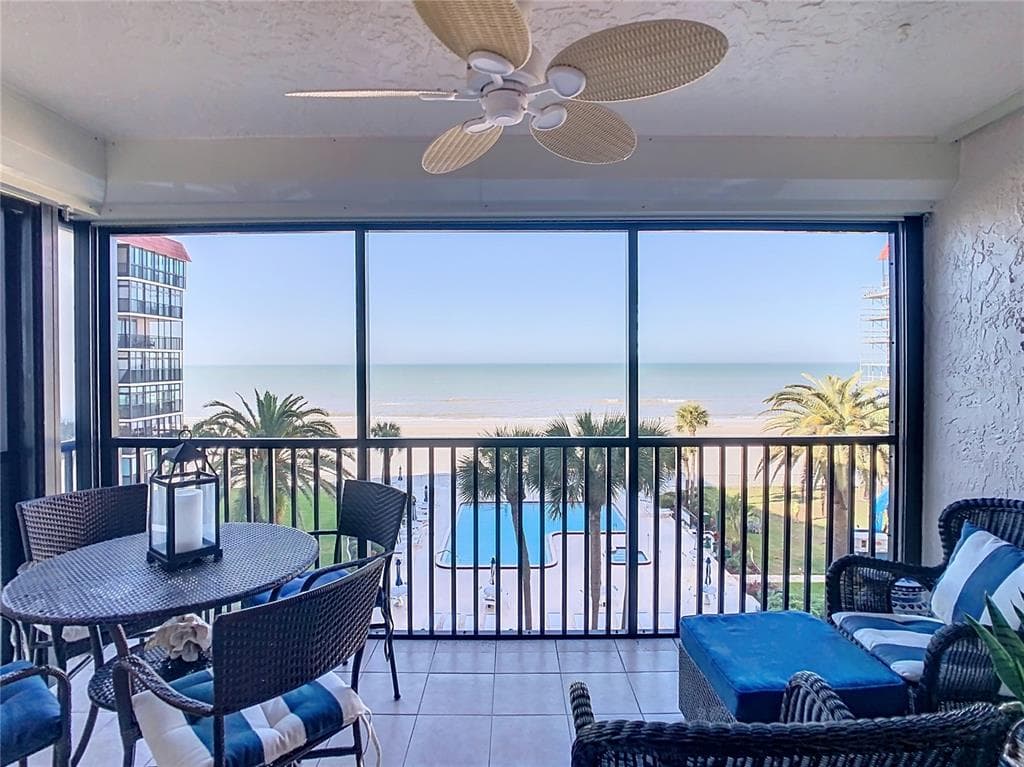 18304 GULF BOULEVARD UNIT 410 REDINGTON SHORES, FL 33708