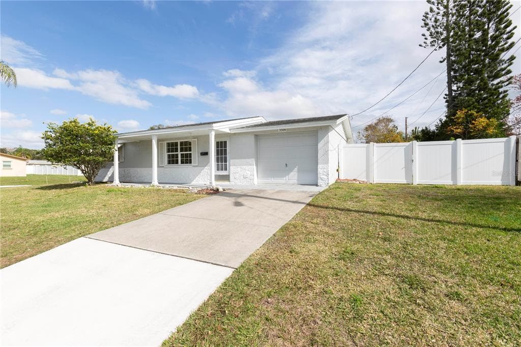 3306 JARVIS STREET HOLIDAY, FL 34690