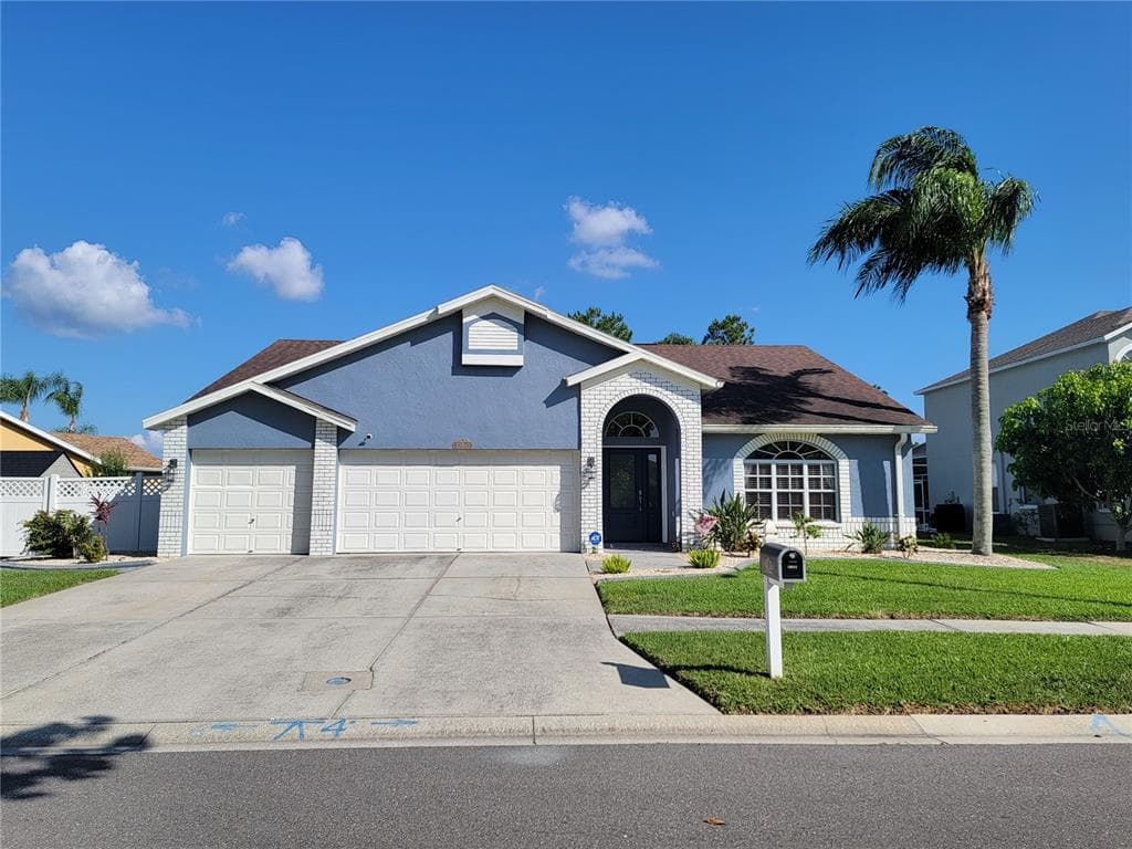 10810 SAILBROOKE DRIVE RIVERVIEW, FL 33579