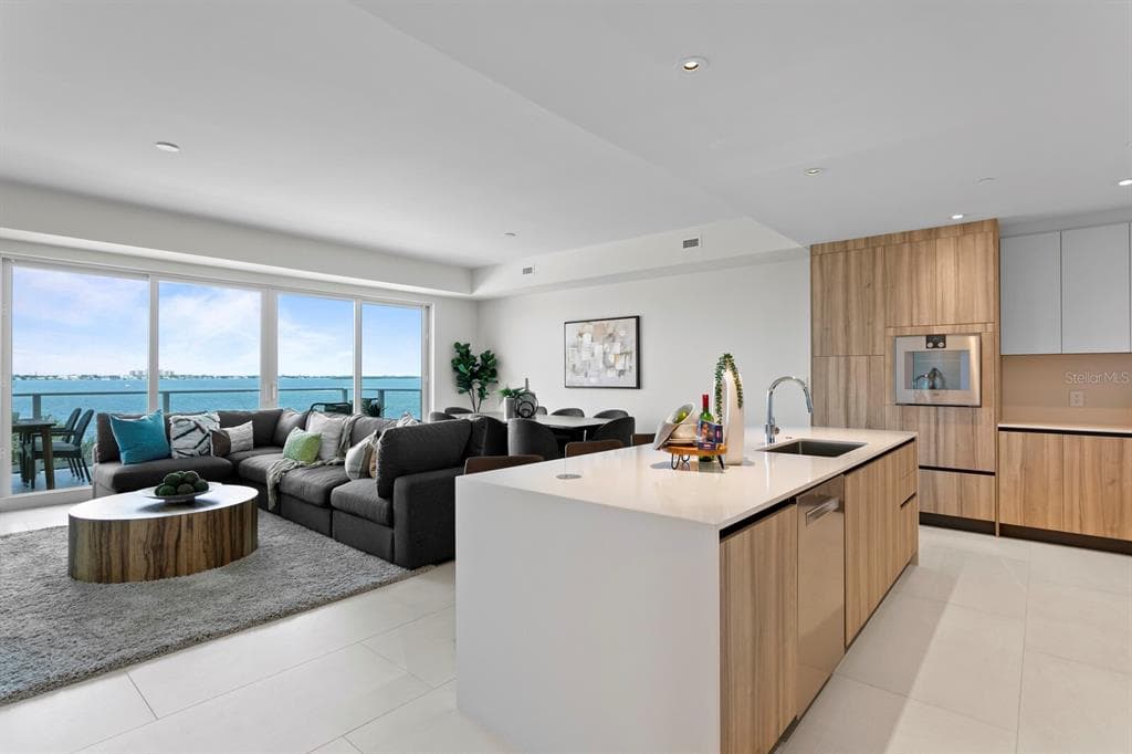 1020 SUNSET POINT ROAD UNIT 405 CLEARWATER, FL 33755