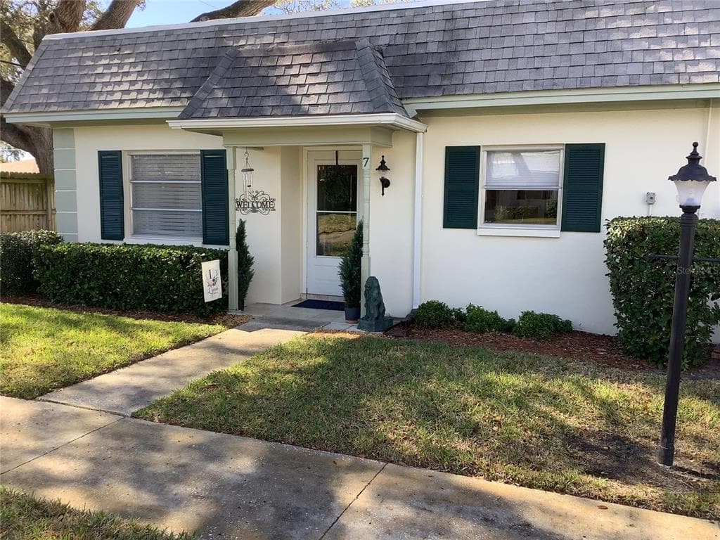 1449 NORMANDY PARK DRIVE UNIT 7 CLEARWATER, FL 33756