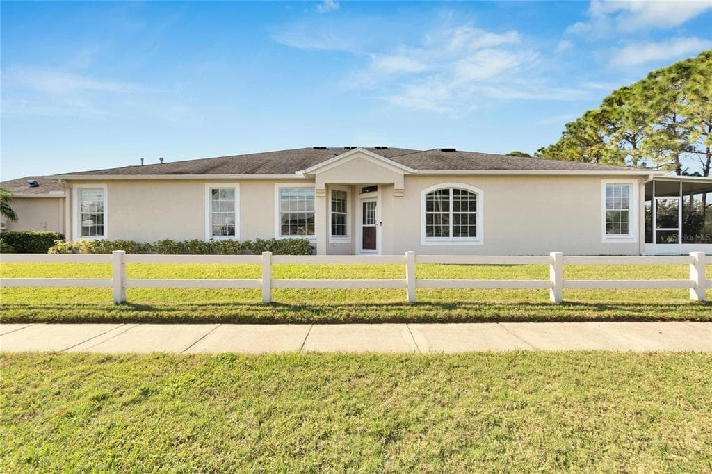 11305 CAMBRAY CREEK LOOP RIVERVIEW, FL 33579