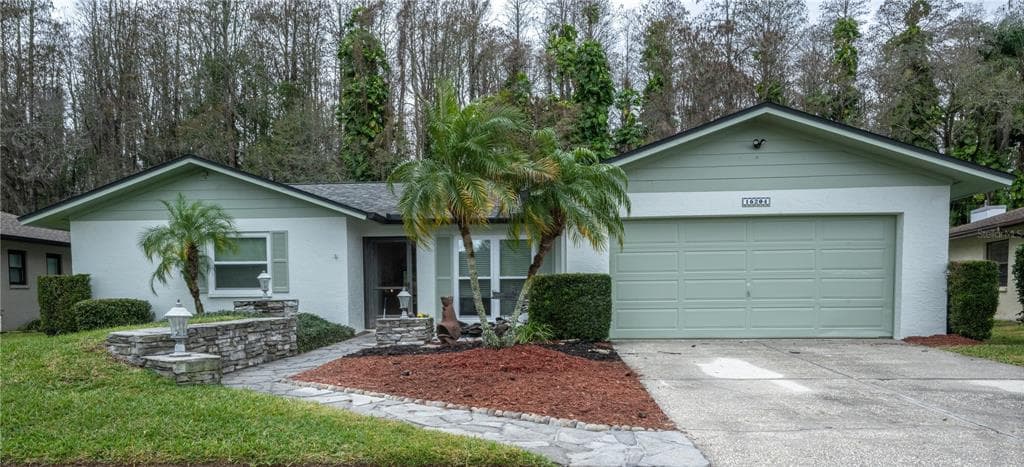 16204 OAKMANOR DRIVE TAMPA, FL 33624