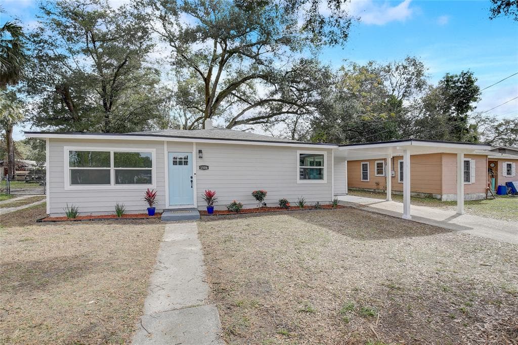 1506 N BURTON STREET PLANT CITY, FL 33563